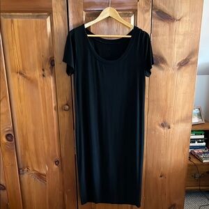 Soft and Stretchy Black Midi Maternity Dress